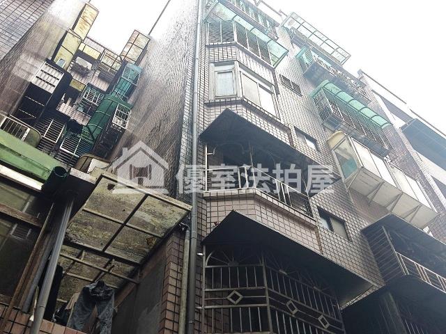 基隆暖暖法拍華廈-1