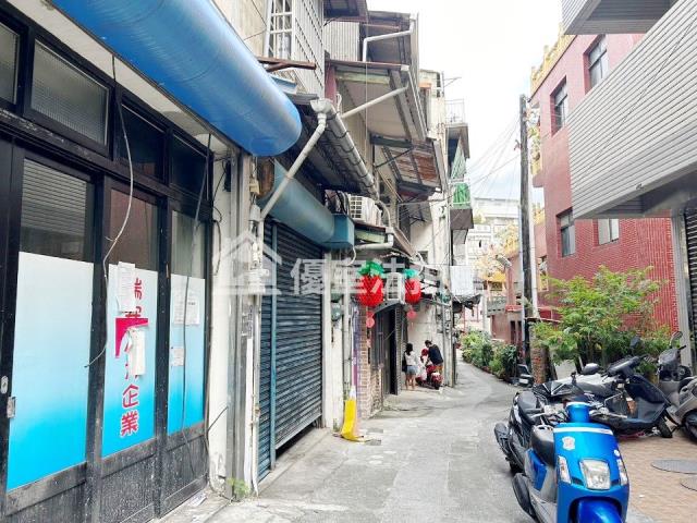 苗栗法拍透天-6