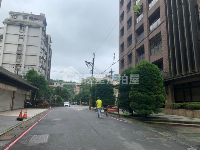 暖暖華廈法拍-7