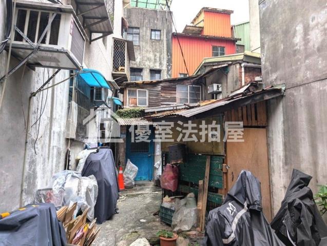 新北法拍平房-4