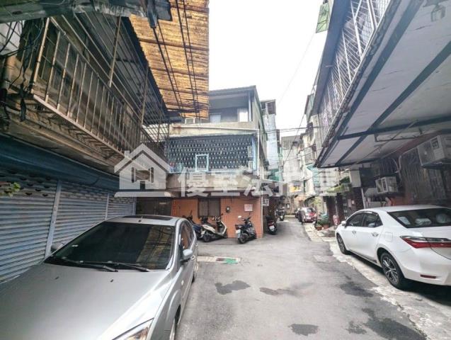 新北法拍平房-8