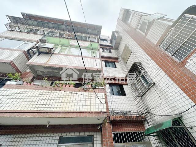 信義區拍賣公寓-8