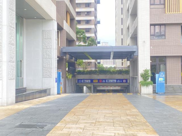 新北大樓法拍-4