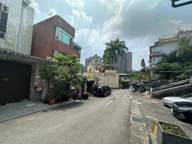 台北文山區法拍透天-4