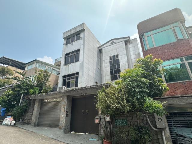 台北文山區法拍透天-5