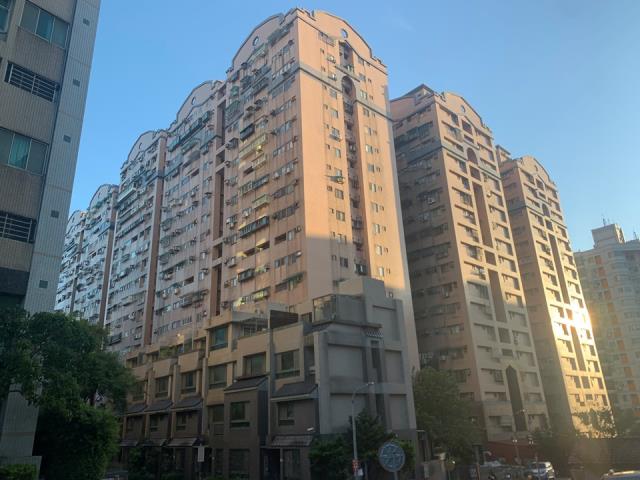 桃園桃園區大樓法拍-2