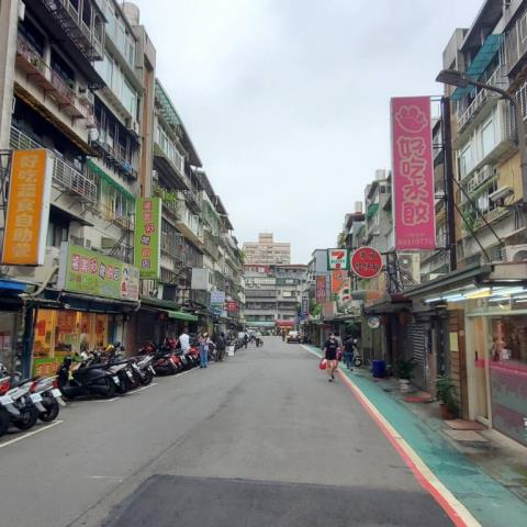 台北文山區拍賣公寓-3