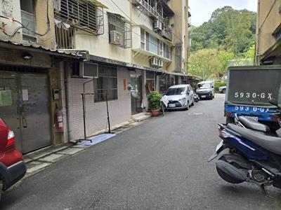 台北南港公寓法拍-2