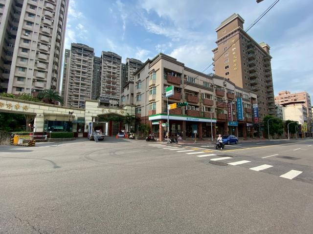 桃園區法拍大樓-3