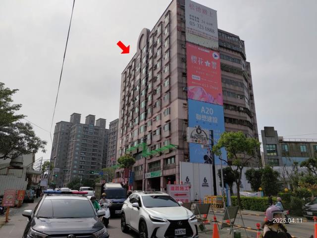 桃園中壢大樓法拍-7