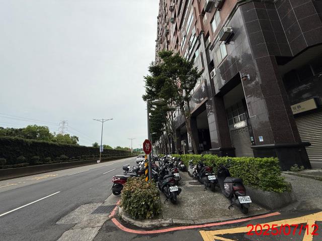 新北永和法拍大樓-11
