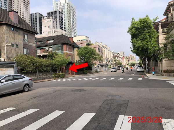 台中南屯法拍別墅-7