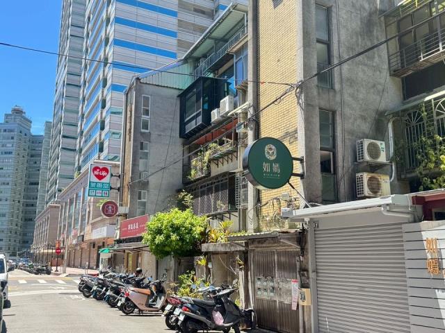 信義區華廈-6