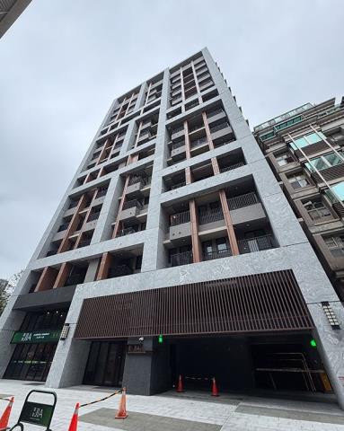台北大安區大樓-1