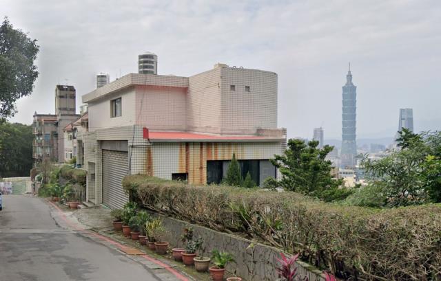 台北信義區透天法拍-2