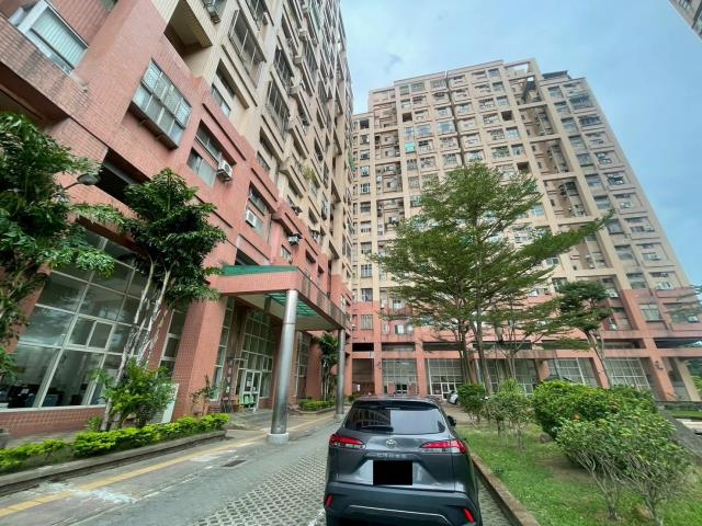 新北淡水法拍大樓-0