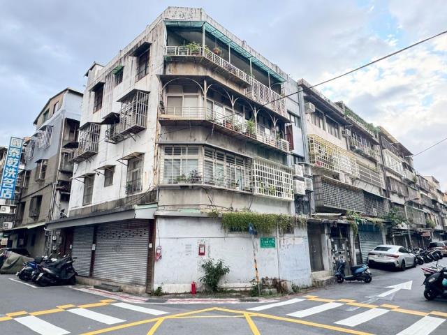 台北信義區拍賣公寓-0