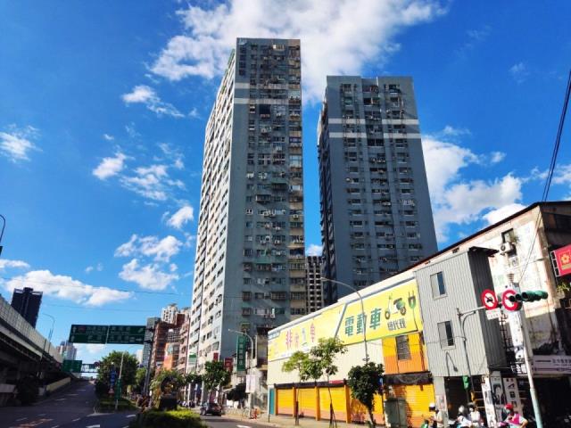 板橋法拍大樓-4