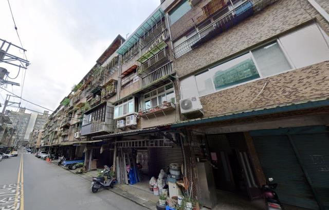 基隆暖暖法拍公寓-2