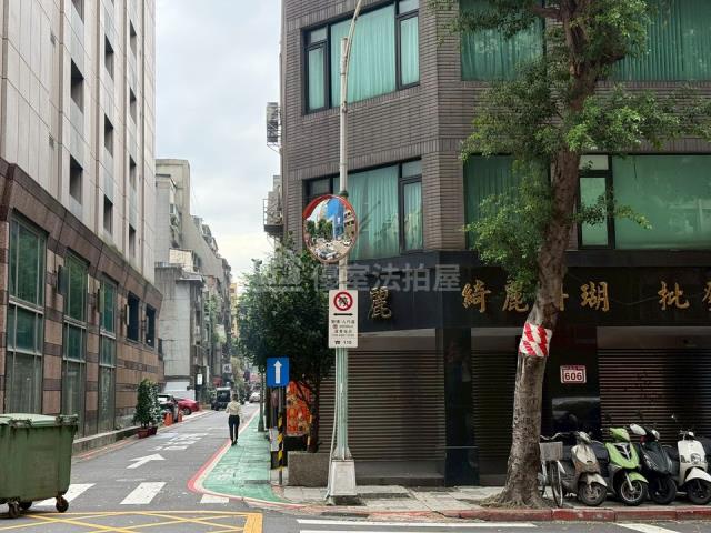 中山區法拍透天-8