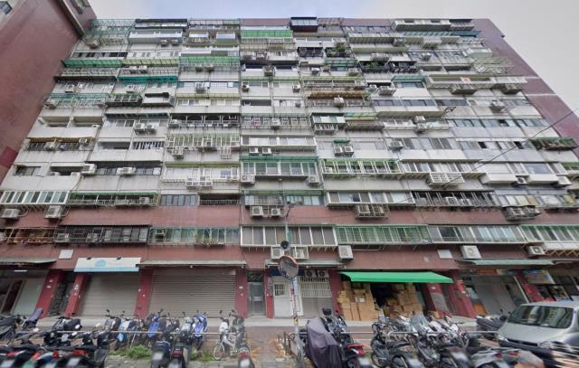 台北信義區拍賣大樓-0